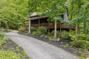 Blue Hawk Hideaway cabin